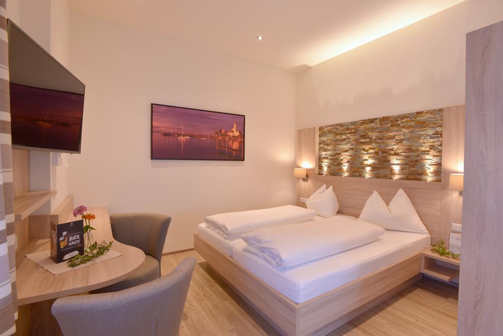 Gasthof Ziegler Hotel & Restaurant Λιντάου Εξωτερικό φωτογραφία