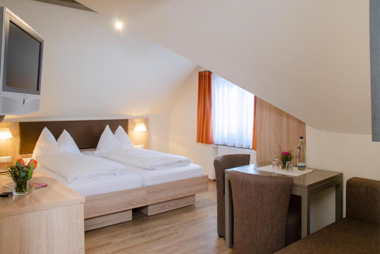 Gasthof Ziegler Hotel & Restaurant Λιντάου Εξωτερικό φωτογραφία